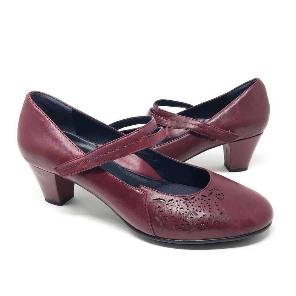 NEW Umberto Raffini Leather Mary Jane Comfort Heel